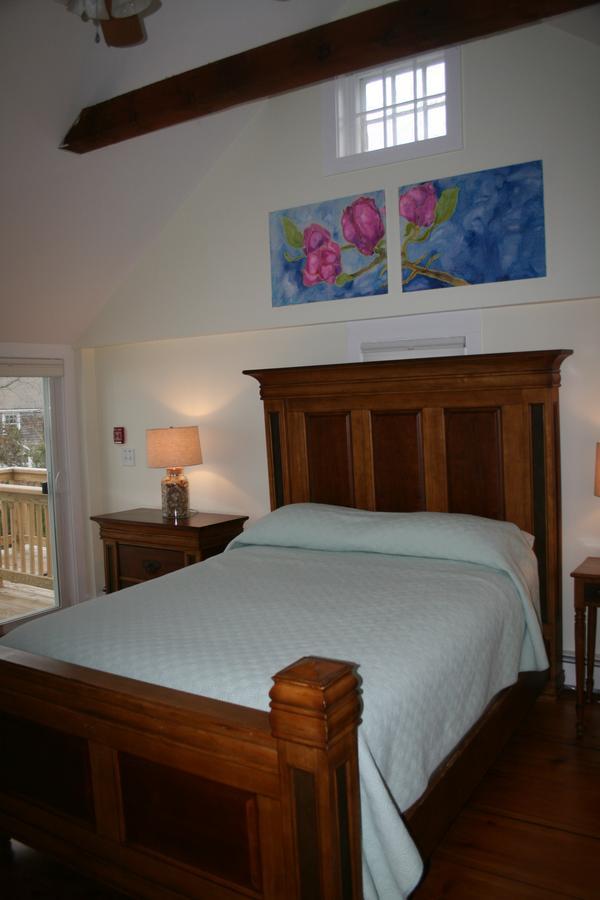 Shea'S Riverside Inn & Motel Essex Екстер'єр фото