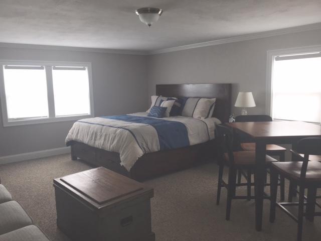 Shea'S Riverside Inn & Motel Essex Екстер'єр фото